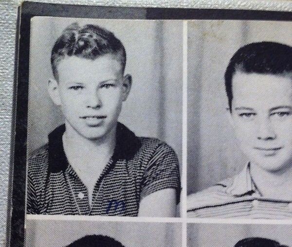 Dad on the right; Kev on the left?