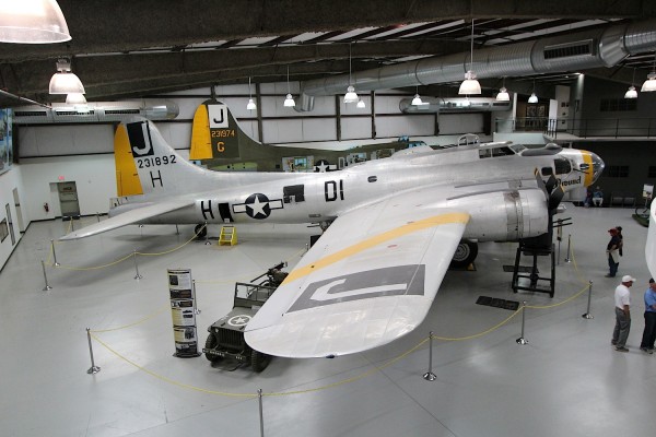 The Boeing B-17 Flying Fortress 'I'll Be Around'.