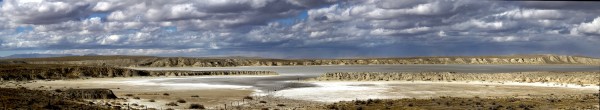 One of the salt lake beds in the Laguna del Perro network east of Estancia.